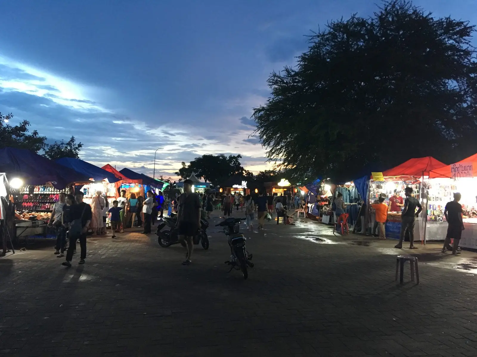 Vientiane Night Market